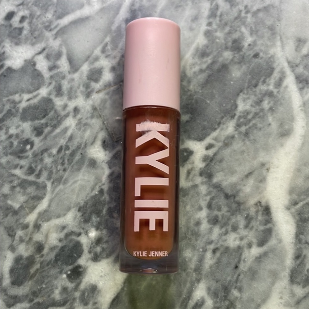 Kylie Cosmetics High Gloss‎ Snatched